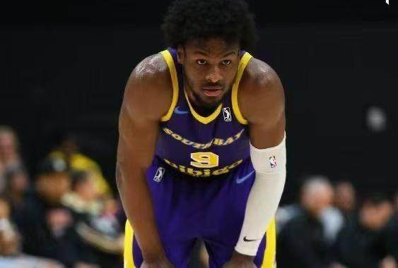 1732032910820079164.jpg f3317f9d39abba2da0f8740aaea619e.jpg