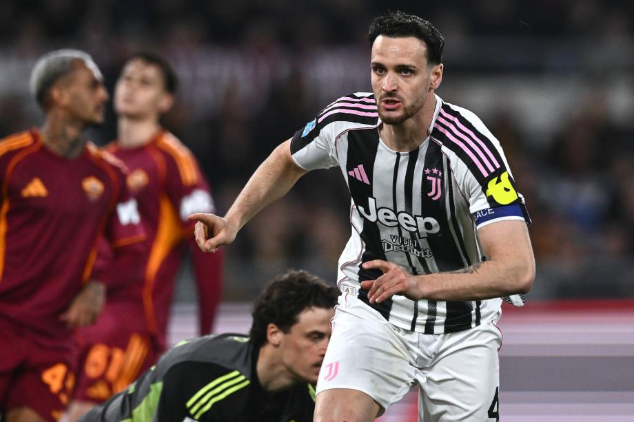 意甲-孔塞桑世界波加蒂绝平 罗马3-3战平尤文图斯